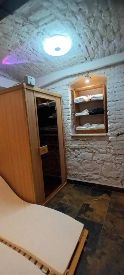 Old Cafe Spa Apartment Belgrád Kültér fotó