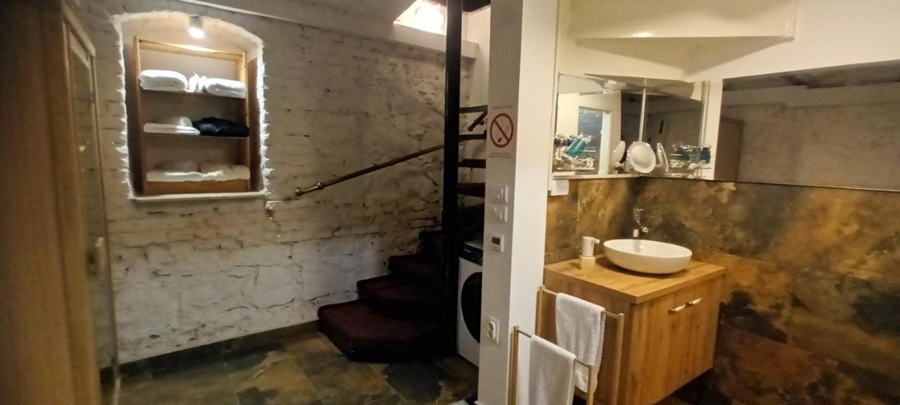 Old Cafe Spa Apartment Belgrád Kültér fotó